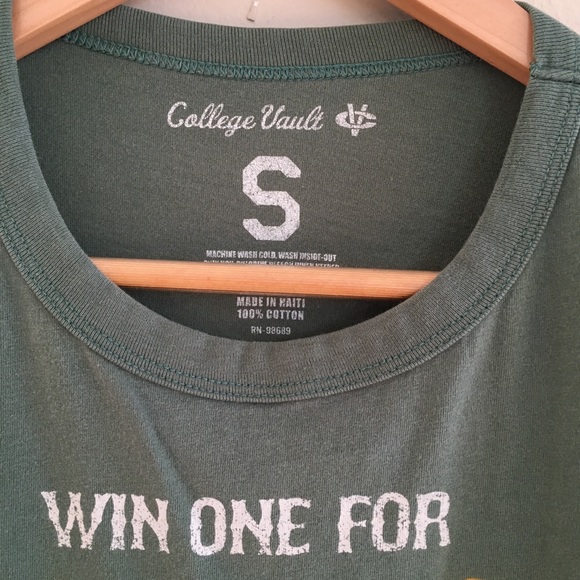 Notre Dame Gripper Green Tee Size Small - Picture 4 of 4